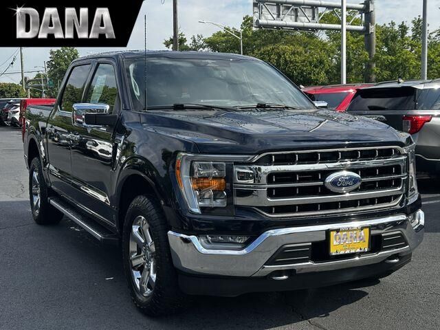 2023 Ford F-150 Lariat — photo 1 of 26