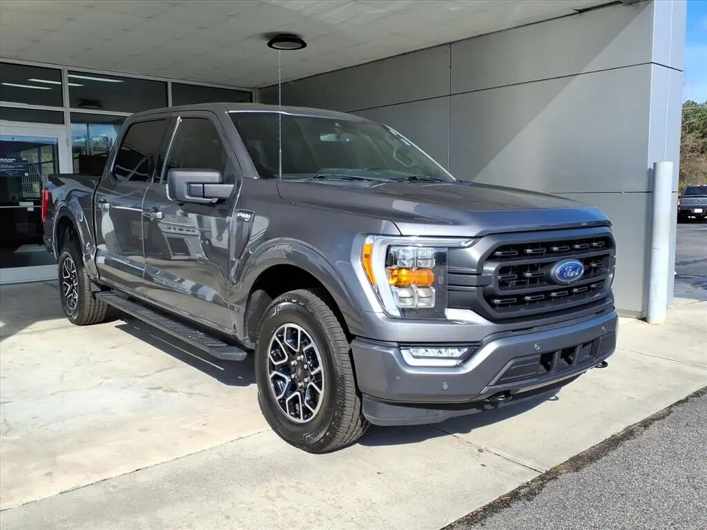 2022 Ford F-150 XLT — photo 1 of 13
