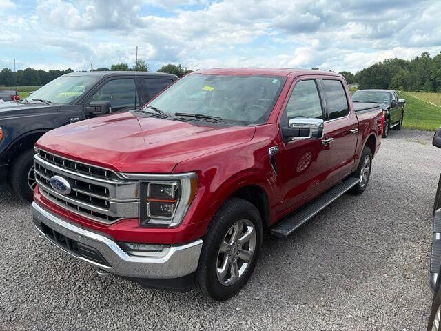 2023 Ford F-150 Lariat — photo 1 of 10