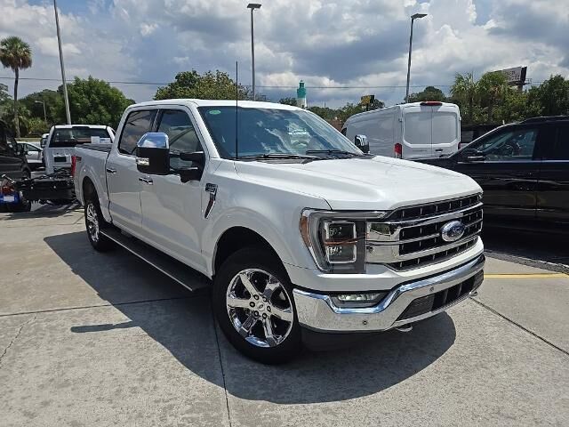2023 Ford F-150 Lariat — photo 1 of 26