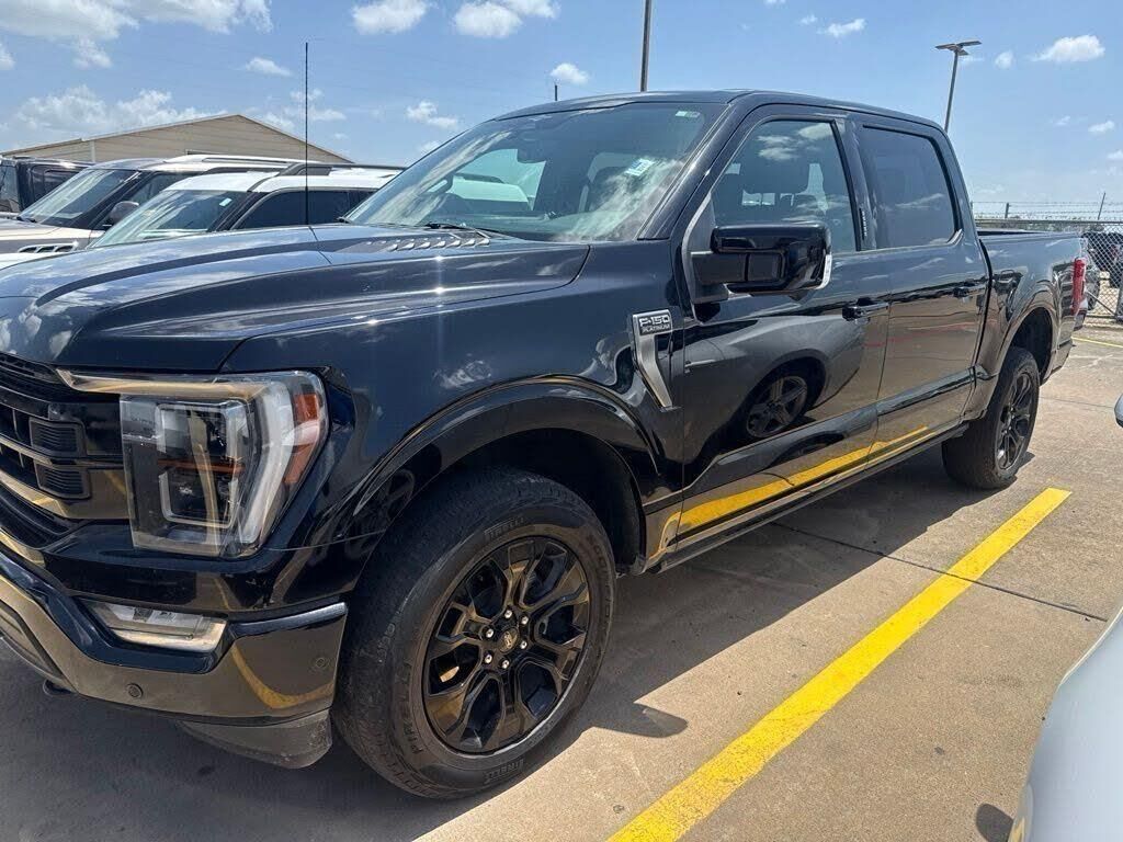 2023 Ford F-150 Platinum — photo 1 of 3