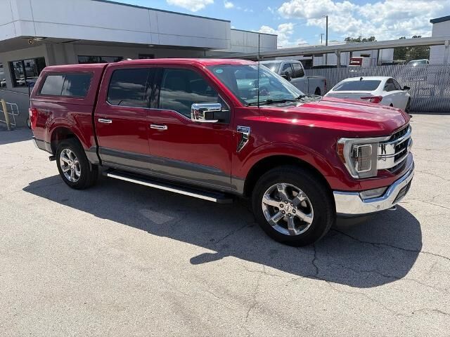 2023 Ford F-150 Lariat — photo 1 of 13