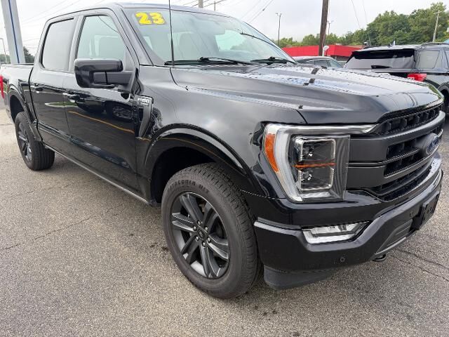 2023 Ford F-150 Lariat — photo 1 of 13