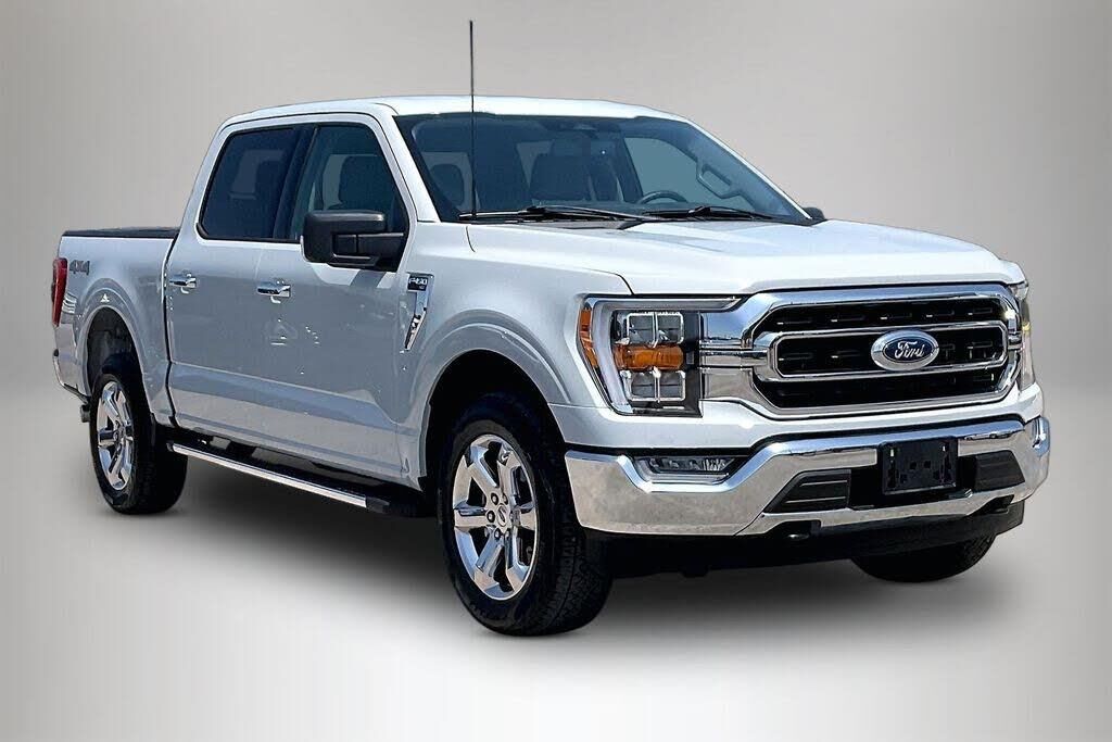 2023 Ford F-150 XL — photo 1 of 2