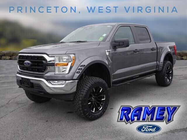 2022 Ford F-150 XLT — photo 1 of 39