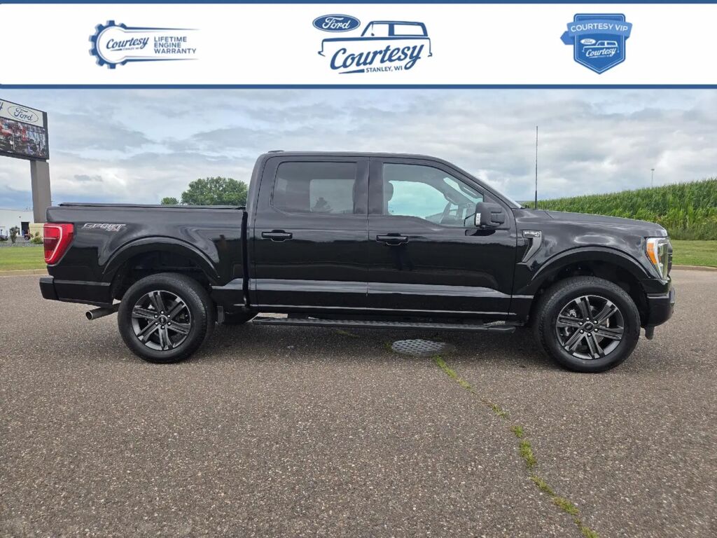 2023 Ford F-150 XLT — photo 1 of 14