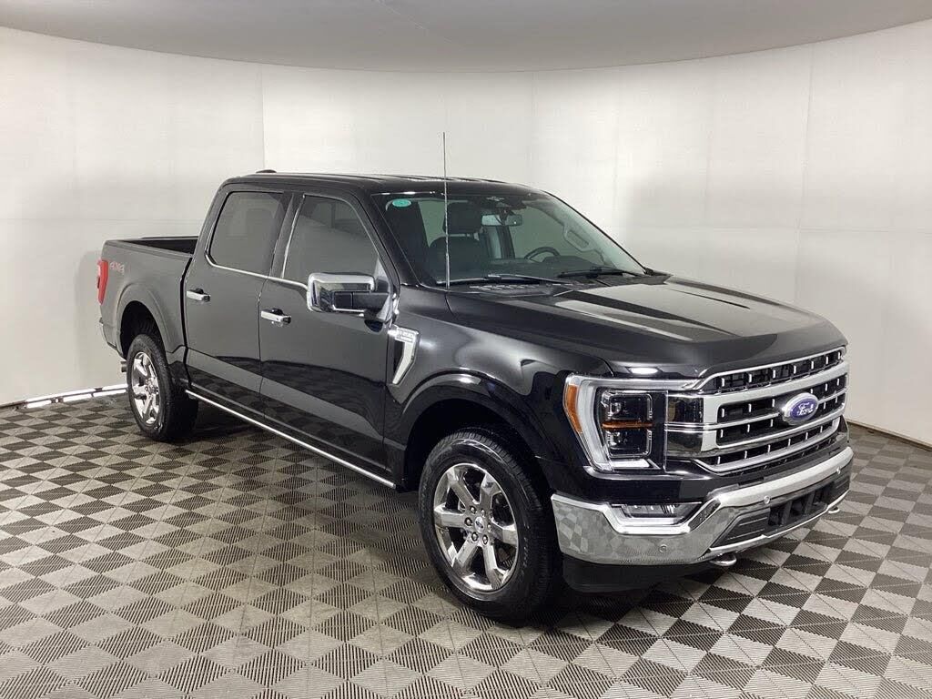 2023 Ford F-150 Lariat — photo 1 of 18