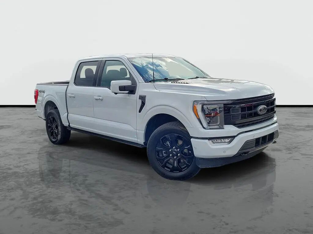 2023 Ford F-150 Lariat — photo 1 of 18