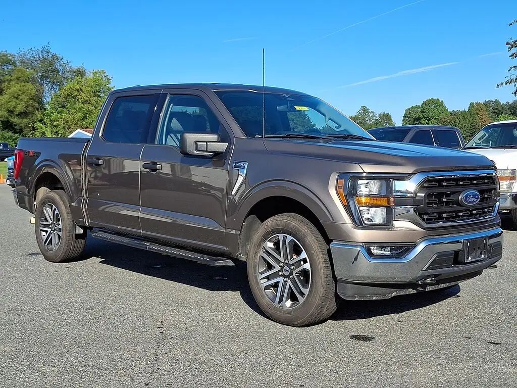 2023 Ford F-150 XLT — photo 1 of 13