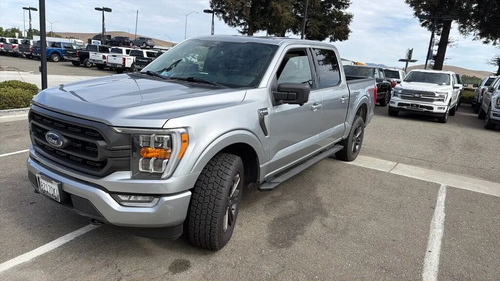2022 Ford F-150 XLT — photo 1 of 30
