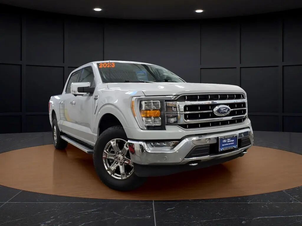 2023 Ford F-150 Lariat — photo 1 of 13