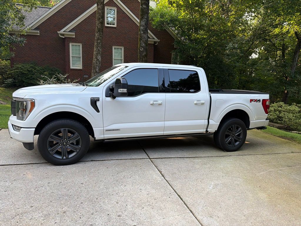2023 Ford F-150 Lariat — photo 1 of 13