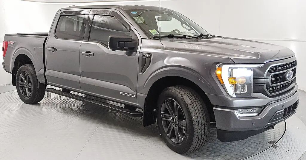 2023 Ford F-150 XLT — photo 1 of 13