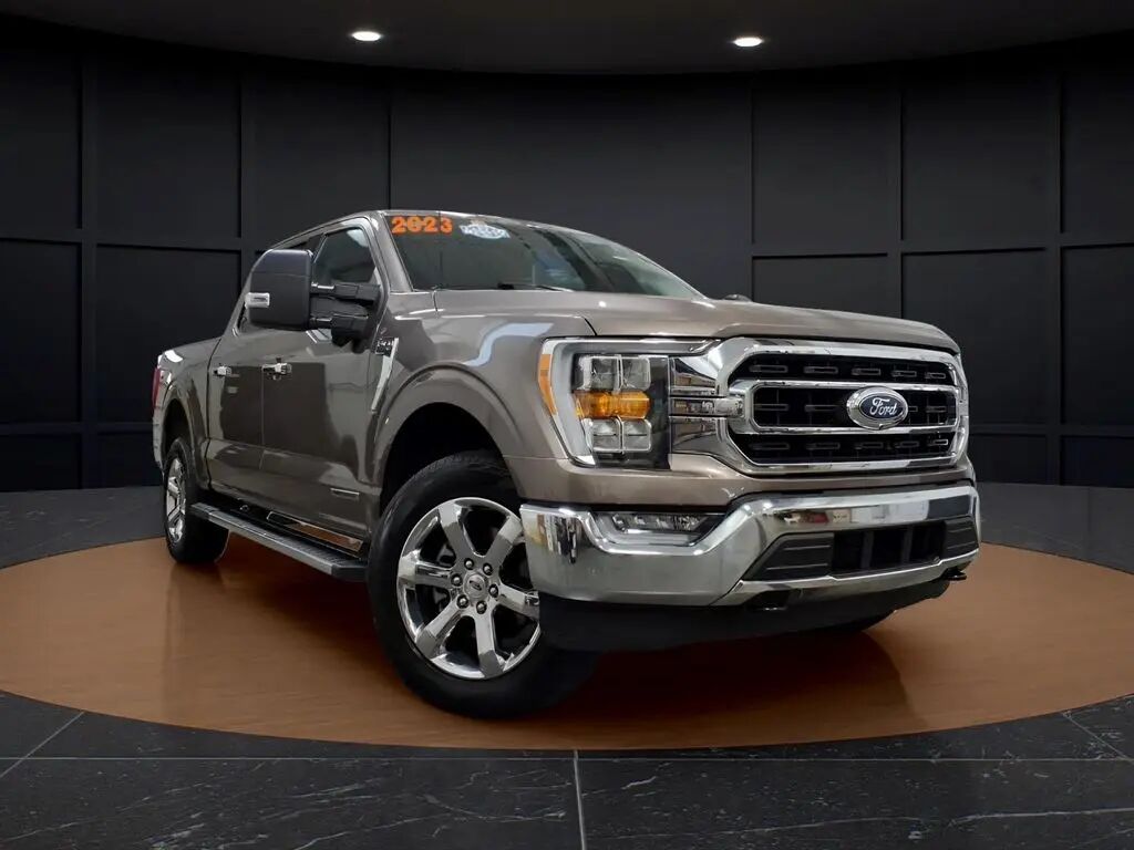 2023 Ford F-150 XLT — photo 1 of 13