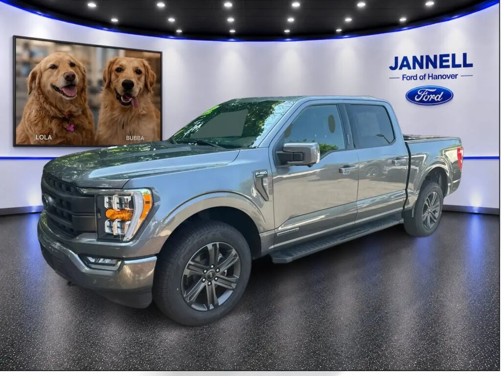 2023 Ford F-150 Lariat — photo 1 of 11