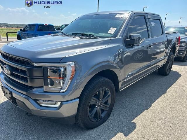 2023 Ford F-150 Lariat — photo 1 of 10