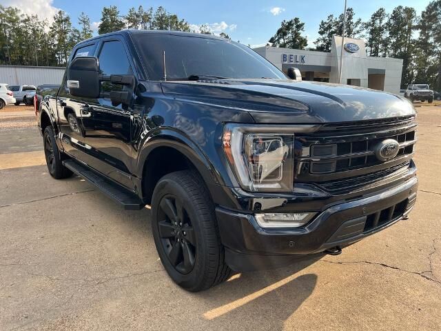2023 Ford F-150 Lariat — photo 1 of 26