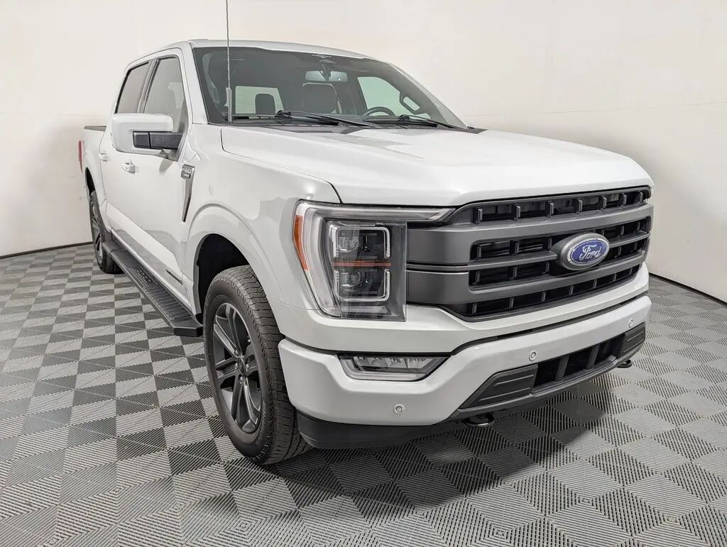 2023 Ford F-150 Lariat — photo 1 of 13