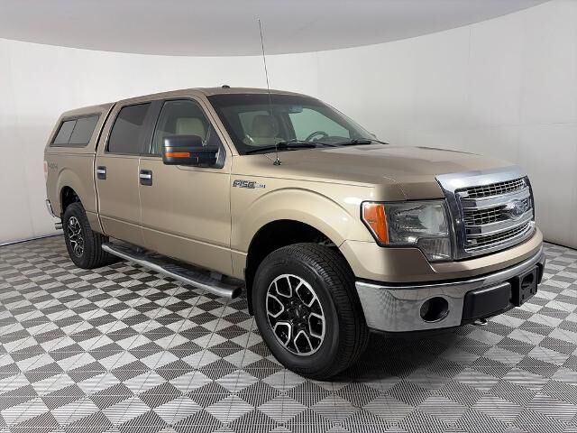 2013 Ford F-150 XLT — photo 1 of 13