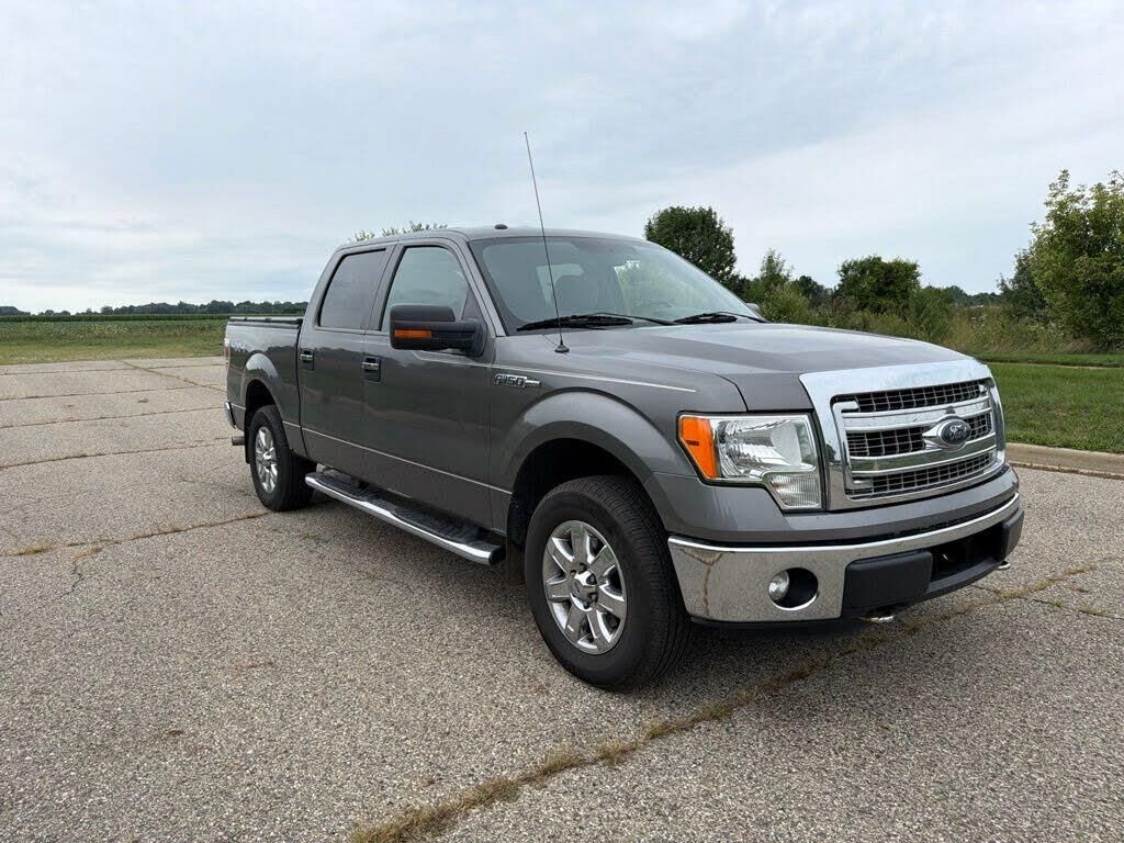 2013 Ford F-150 XLT — photo 1 of 1