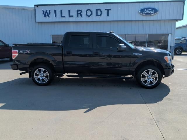 2014 Ford F-150 STX — photo 1 of 13