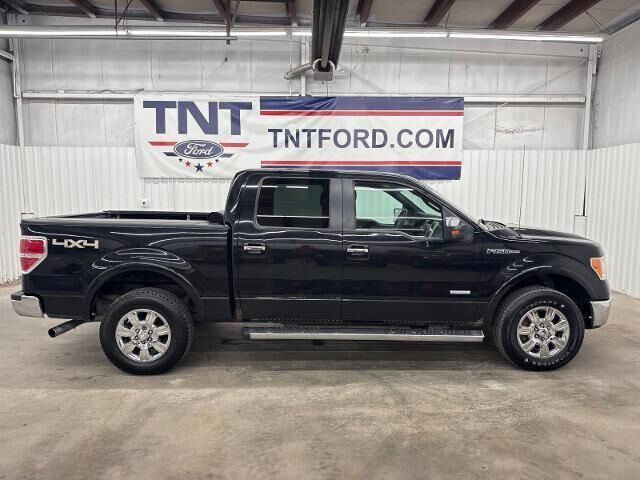 2011 Ford F-150 Lariat — photo 1 of 13