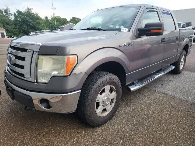 2010 Ford F-150 XLT — photo 1 of 27