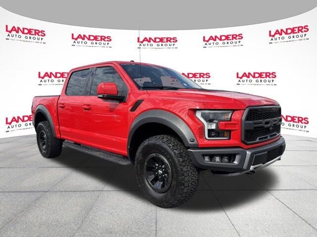 2018 Ford F-150 Raptor — photo 1 of 39