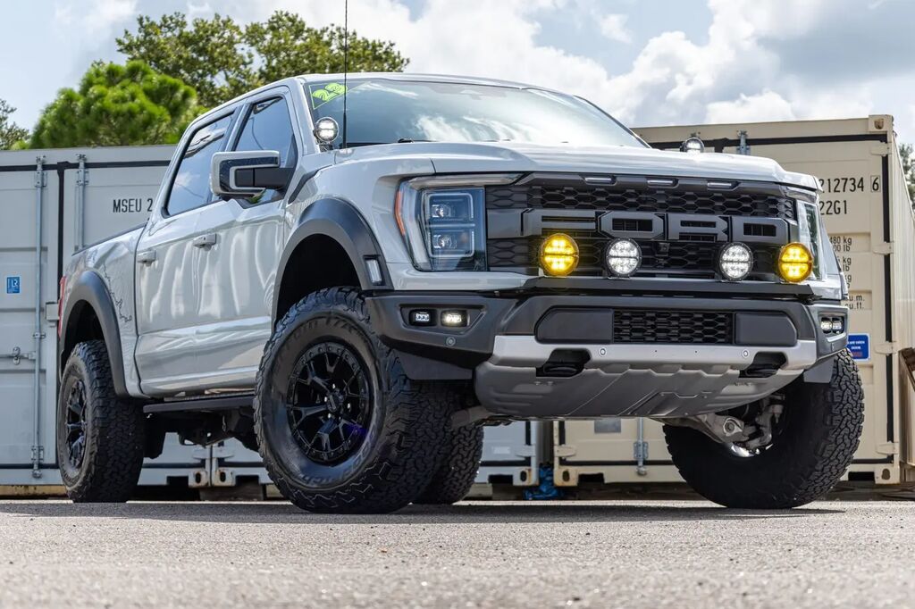 2023 Ford F-150 Raptor — photo 1 of 14