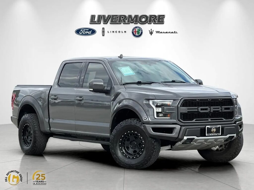 2020 Ford F-150 Raptor — photo 1 of 45