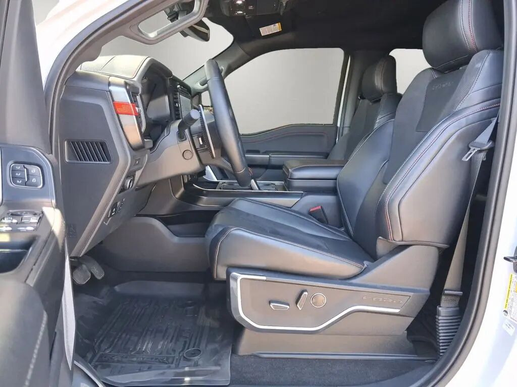 2025 Ford F-150 Raptor — photo 1 of 34