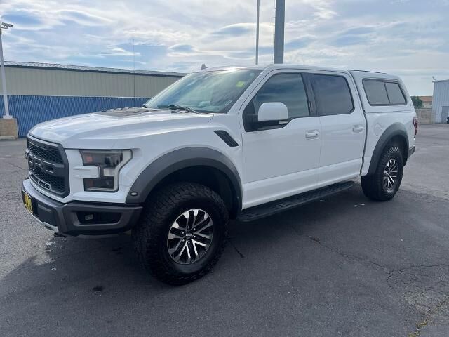 2020 Ford F-150 Raptor — photo 1 of 68