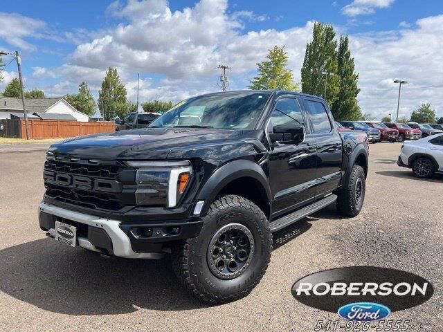 2025 Ford F-150 Raptor — photo 1 of 13