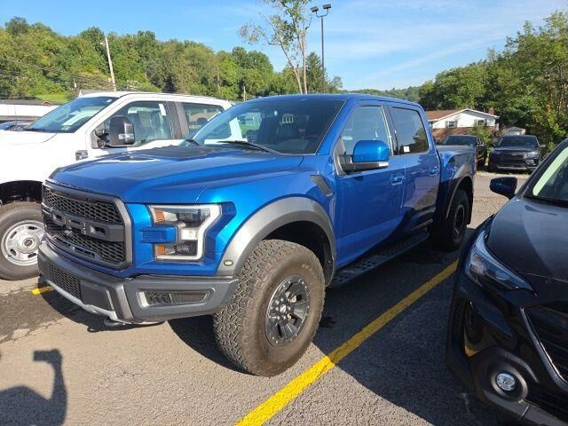 2018 Ford F-150 Raptor — photo 1 of 8