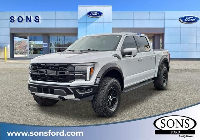 2025 Ford F-150 Raptor — photo 1 of 13