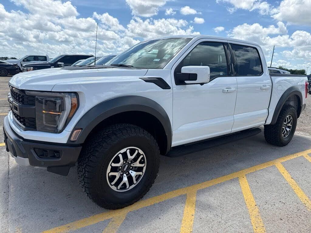 2023 Ford F-150 Raptor — photo 1 of 1