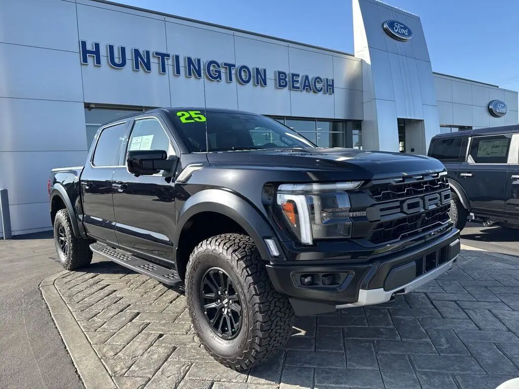 2025 Ford F-150 Raptor — photo 1 of 26