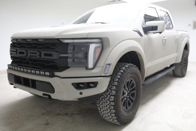 2025 Ford F-150 Raptor — photo 1 of 26