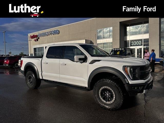 2022 Ford F-150 Raptor — photo 1 of 39