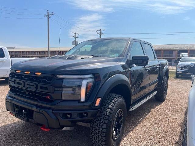 2025 Ford F-150 Raptor — photo 1 of 37