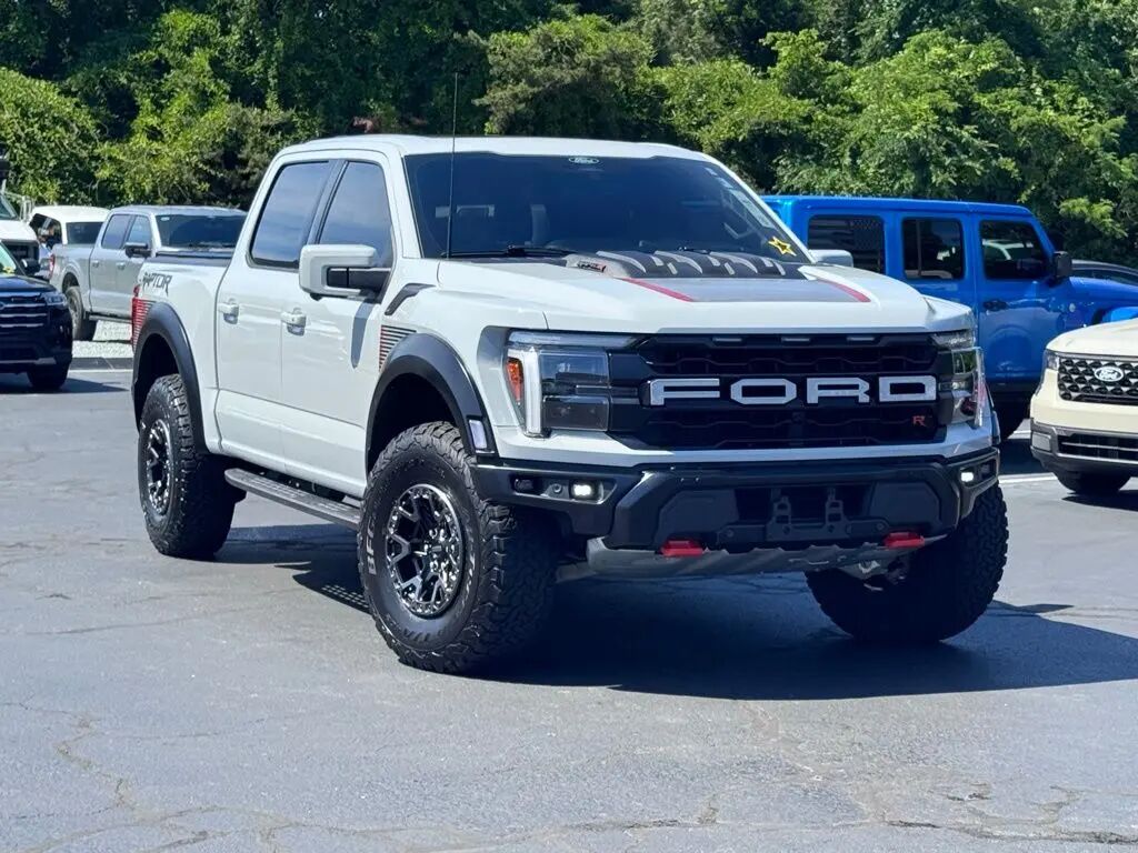2024 Ford F-150 Raptor — photo 1 of 13