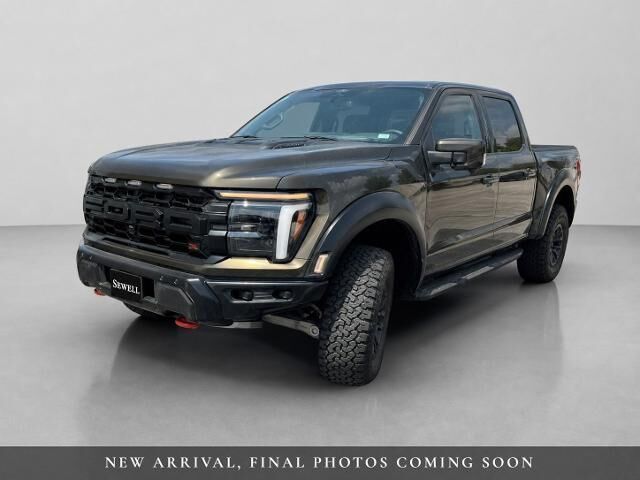 2025 Ford F-150 Raptor — photo 1 of 12