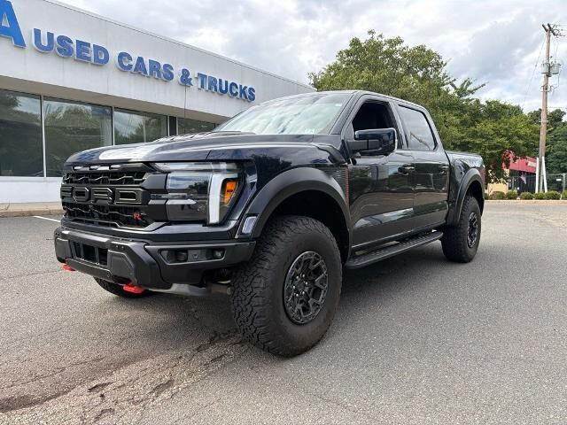 2026 Ford F-150 Raptor — photo 1 of 13