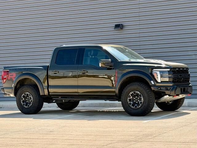 2024 Ford F-150 Raptor — photo 1 of 13