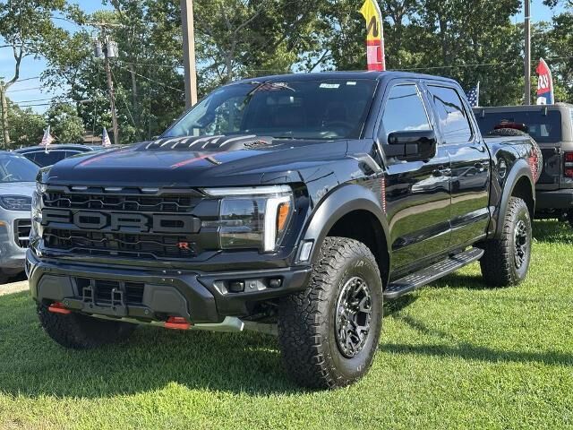 2026 Ford F-150 Raptor — photo 1 of 13