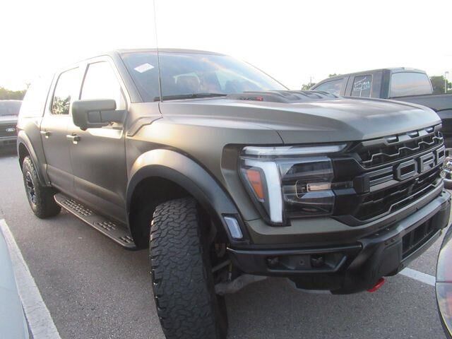 2025 Ford F-150 Raptor — photo 1 of 26