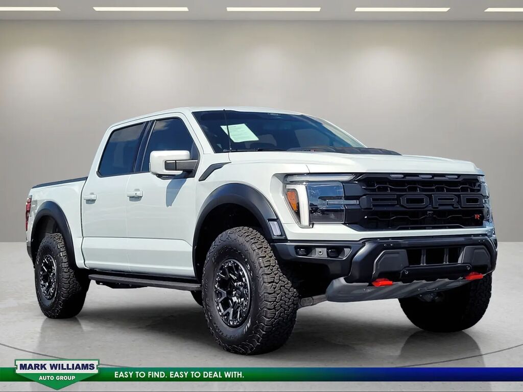 2025 Ford F-150 Raptor — photo 1 of 19