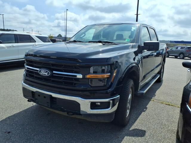 2025 Ford F-150 XLT — photo 1 of 16