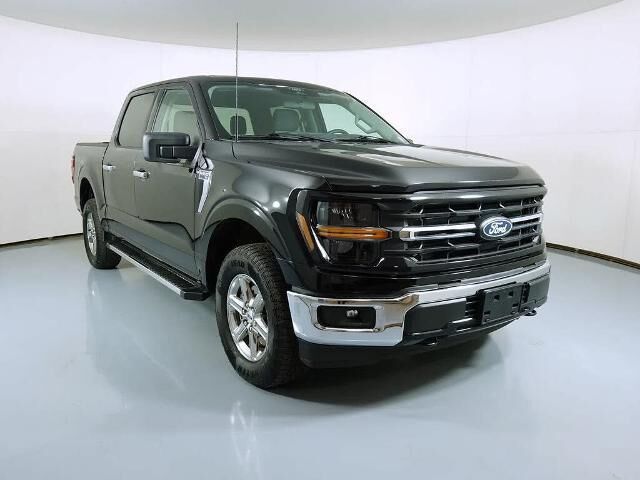 2025 Ford F-150 XLT — photo 1 of 13