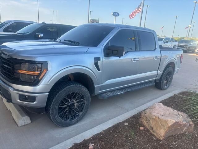 2024 Ford F-150 XLT — photo 1 of 2